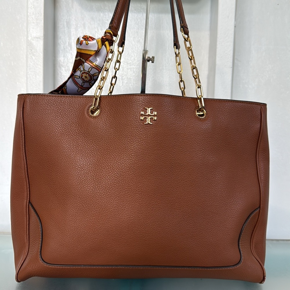 Tory Burch Bag Large Brown Leather Tote with Chain-Link Handles - Picture 4 of 17
